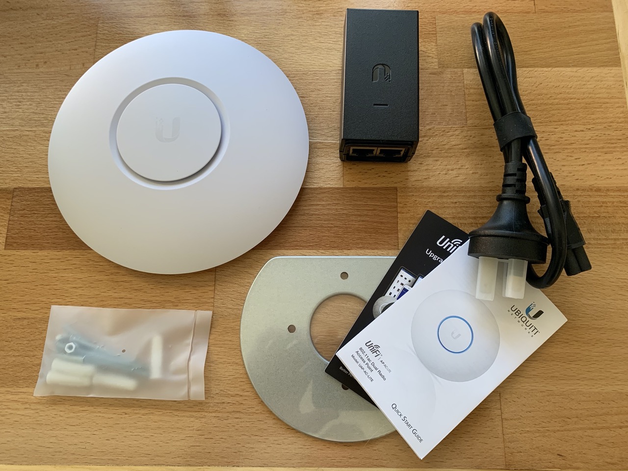 Adding a Ubiquiti UniFi AP AC Lite to my home network setup | Igor Kromin