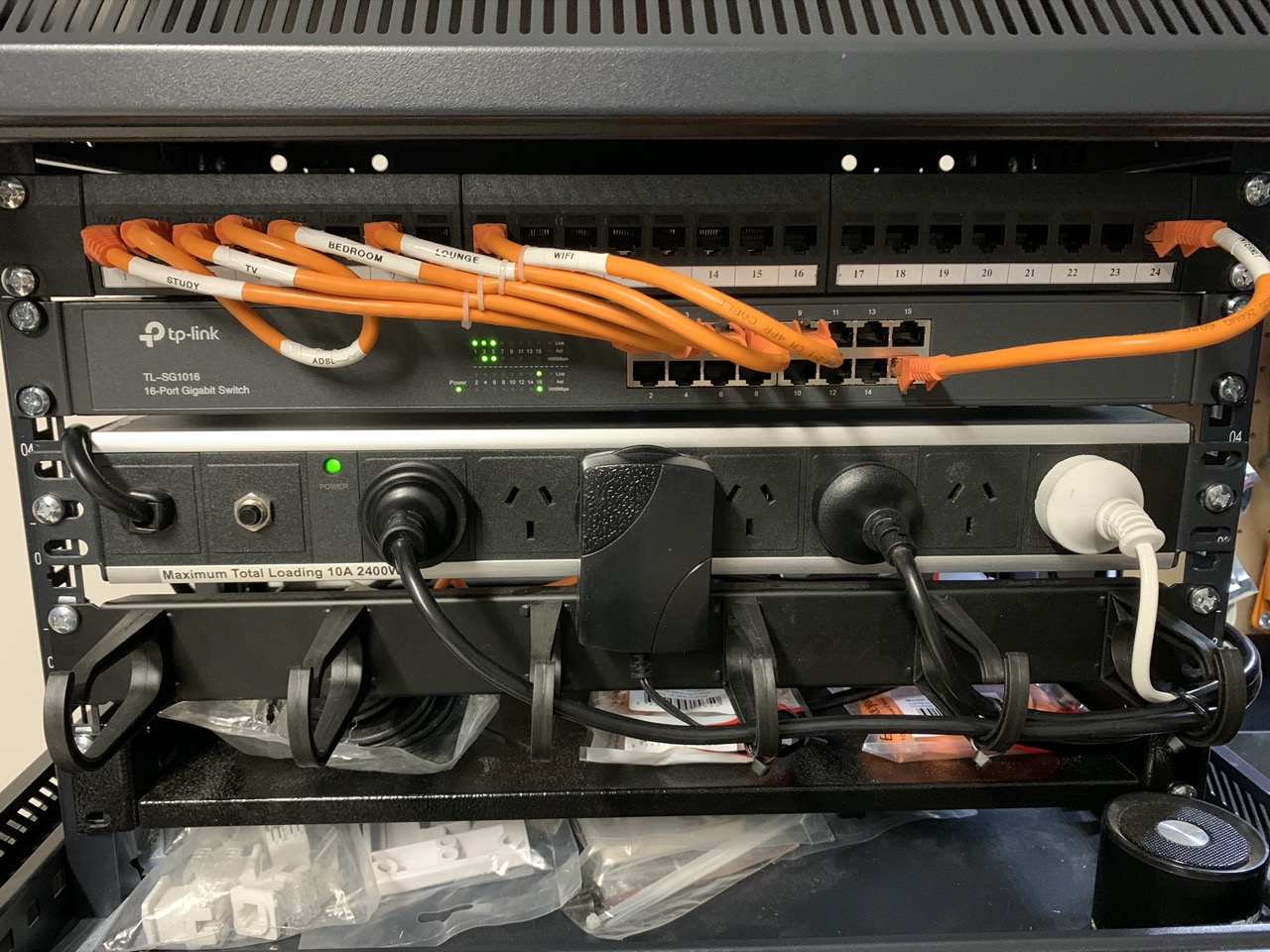 Adding a Ubiquiti UniFi AP AC Lite my home network setup | Igor Kromin